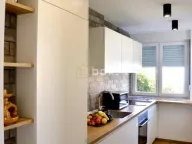 Izdavanje, trosoban stan, 61m², Centar, Niš - image 10