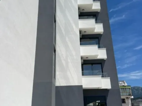 Prodaja, garsonjera, 40m², Bar, Crna Gora - image 10