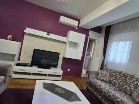 Rent, one bedroom apartment, 70m², City Kvart, Podgorica