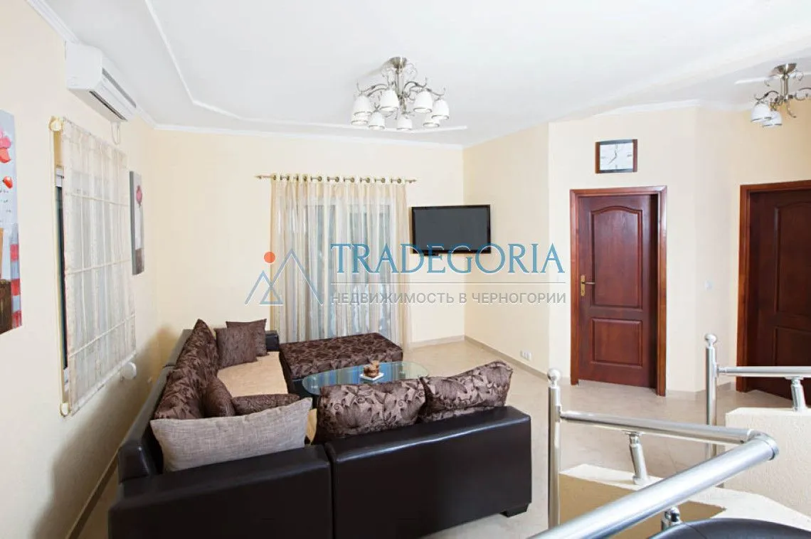 Prodaja, kuća, 250m², Utjeha, Ulcinj
