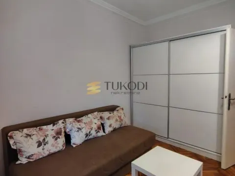 Rent, one bedroom apartment, 38m², Kalenić Pijaca, Vračar Sve Podlokacije - image 5