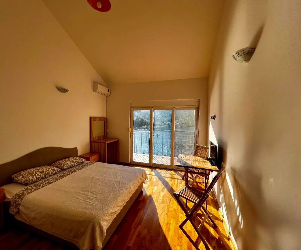Prodaja, kuća, 148m², Lepetani, Tivat