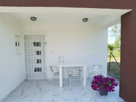 Prodaja, kuća, 150m², Vladimirci, Srbija - image 3
