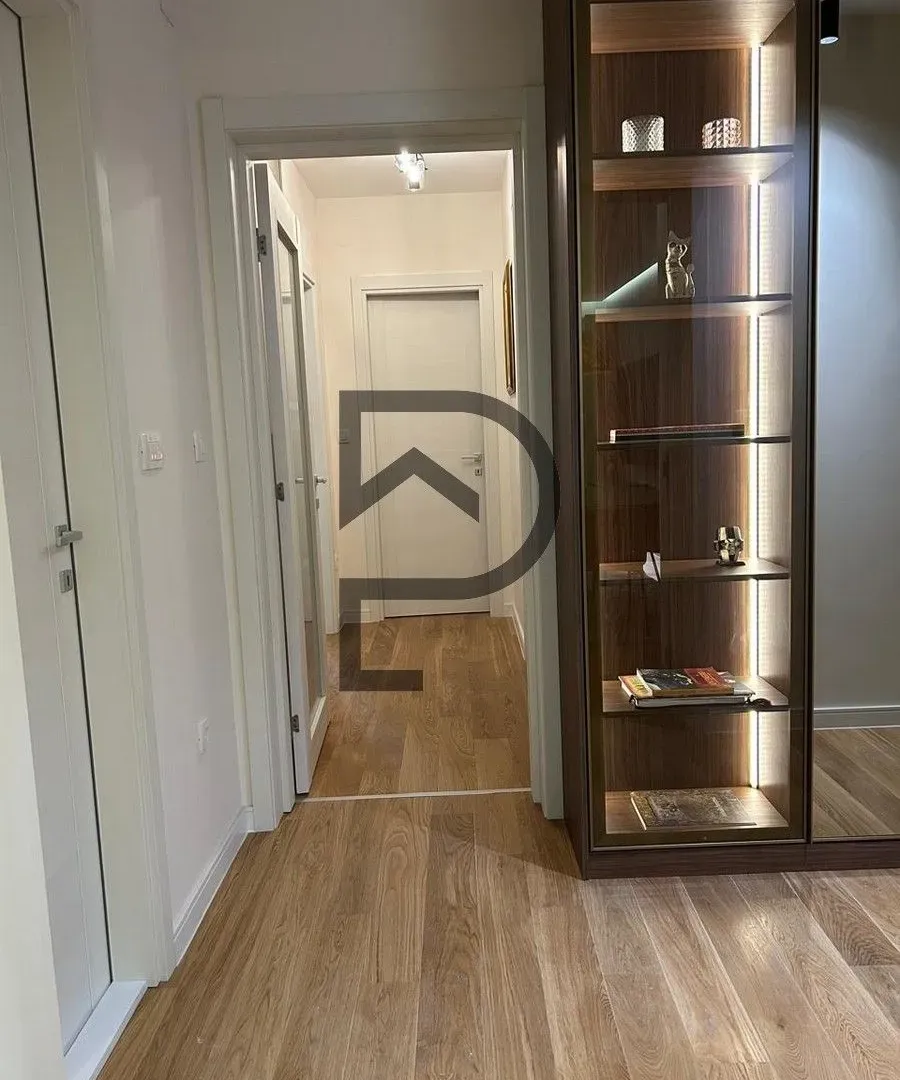 Rent, apartment, 108m², Central Point, Podgorica