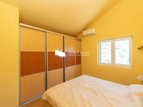 Sale, one bedroom apartment, 50m², Đenovići, Herceg Novi - image 8