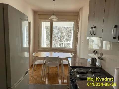 Izdavanje, trosoban stan, 81m², Novi Beograd Blok 30, Novi Beograd Sve Podlokacije - image 5