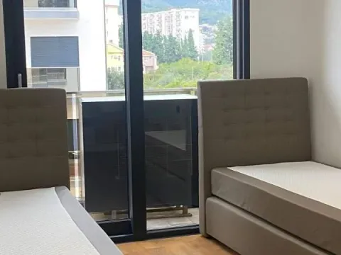 Izdavanje, dvosoban stan, 64m², Bar, Crna Gora - image 9