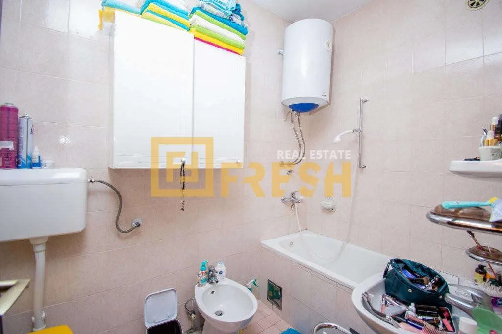 Prodaja, trosoban stan, 155m², Gorica C, Podgorica