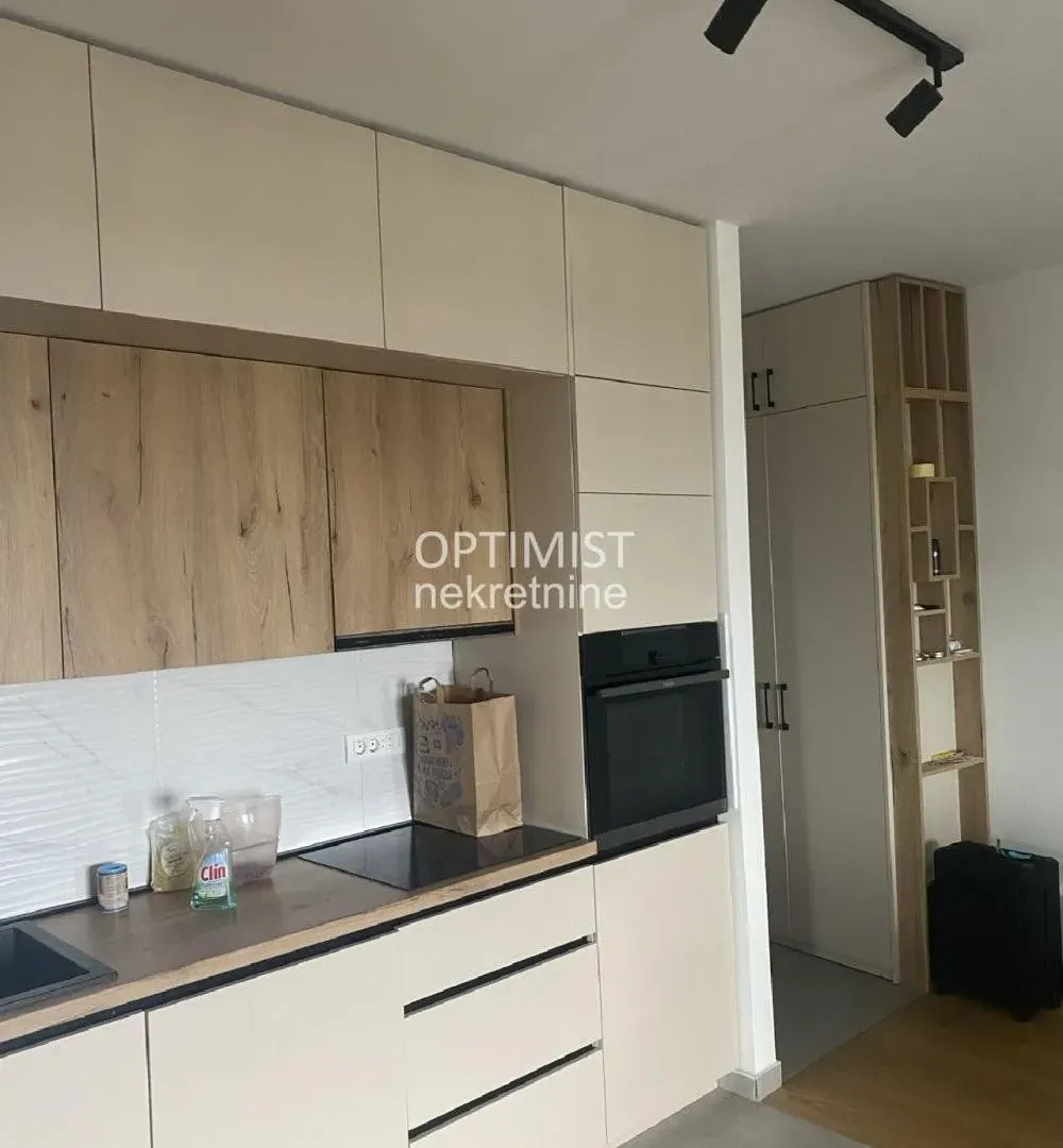 Sale, three bedroom apartment, 88m², Trošarina, Voždovac Sve Podlokacije