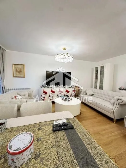 Rent, three bedroom apartment, 89m², Čubura, Beograd