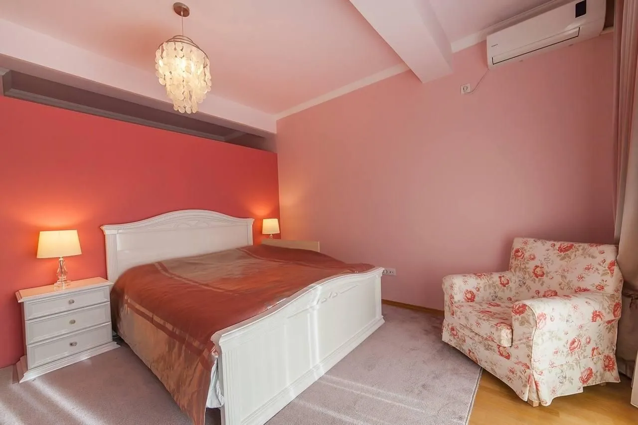 Prodaja, dvosoban stan, 93m², Kalimanj, Tivat
