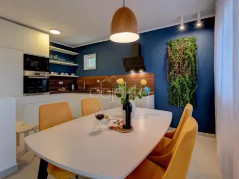 Rent, apartment, 60m², Kotor, Crna Gora - image 3