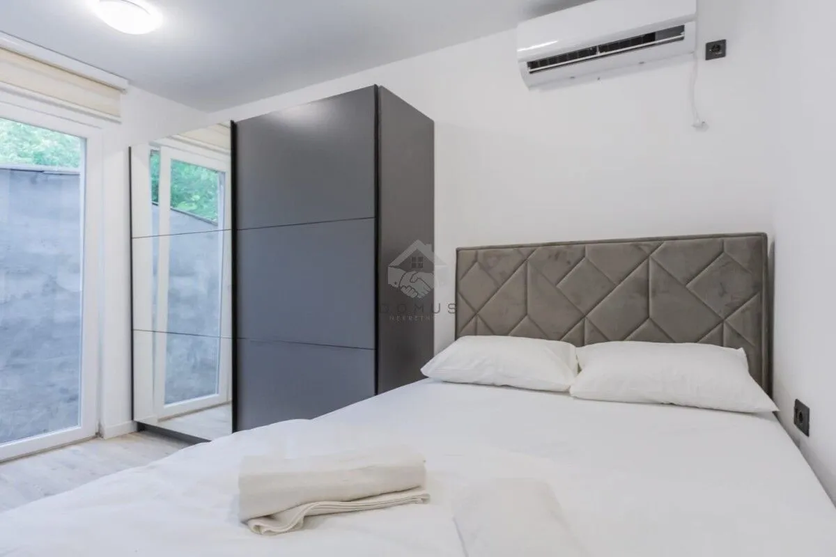 Rent, house, 300m², Budva, Crna Gora