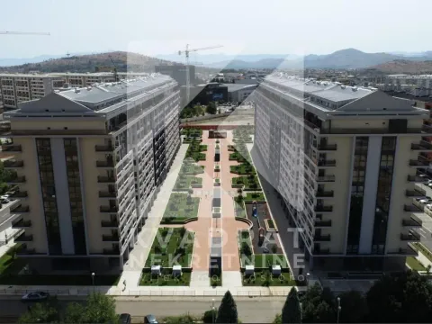 Izdavanje, jednosoban stan, 48m², Master Kvart, Podgorica - image 2