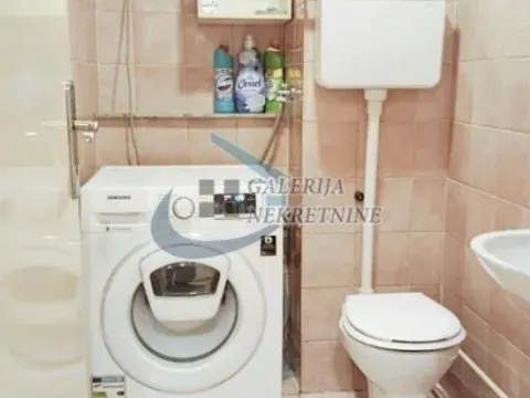 Izdavanje, trosoban stan, 78m², Cerak, Beograd - image 13