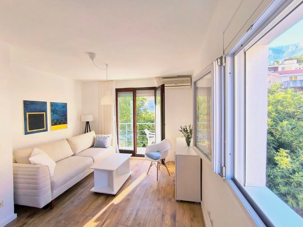 Rent, one bedroom apartment, 43m², Lazi, Budva