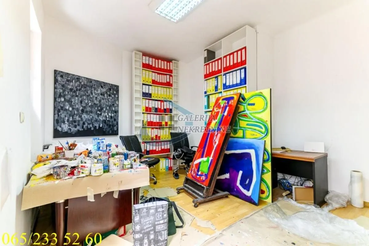 Prodaja, četvorosoban stan, 120m², Stari Grad, Beograd