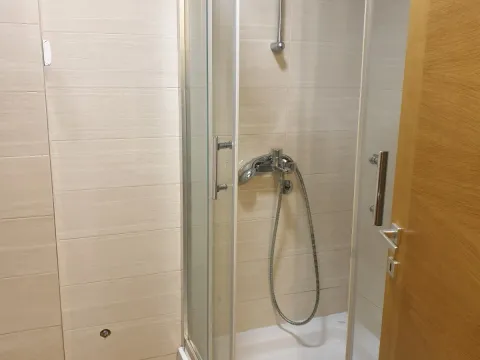 Prodaja, jednosoban stan, 43m², City Kvart, Podgorica - image 6