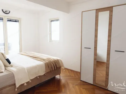 Prodaja, dvosoban stan, 74m², Sveti Stefan, Budva - image 10