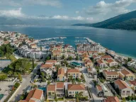 Sale, two bedroom apartment, 171m², Portonovi, Herceg Novi - image 1