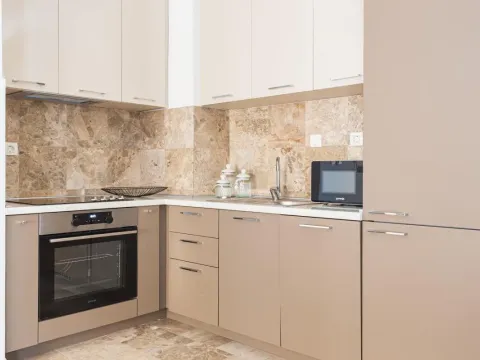 Sale, one bedroom apartment, 87m², Pržno, Budva - image 3