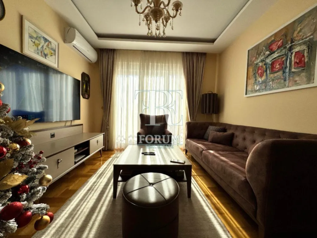 Izdavanje, dvosoban stan, 63m², Stari Aerodrom, Podgorica