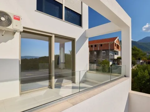 Prodaja, dvosoban stan, 111m², Gradiošnica, Tivat - image 13