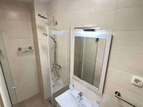 Izdavanje, dvosoban stan, 45m², Gospoština, Budva - image 4