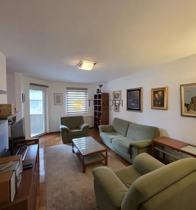 Rent, three bedroom apartment, 100m², Lekino Brdo, Voždovac Sve Podlokacije