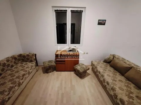 Sale, house, 221m², Ruma, Srbija - image 5