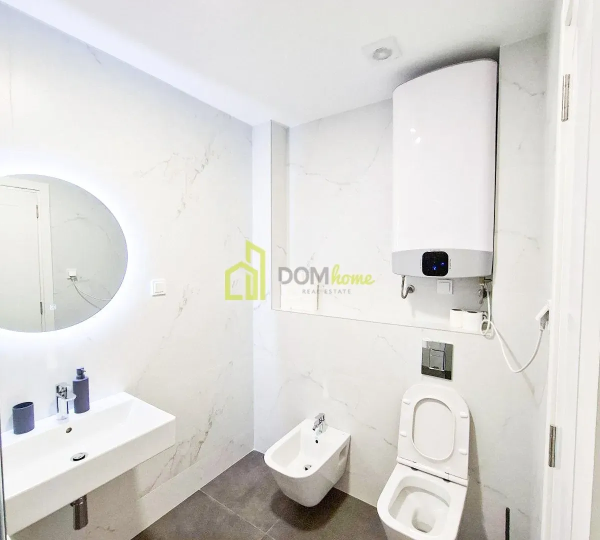 Prodaja, dvosoban stan, 71m², Bečići, Budva