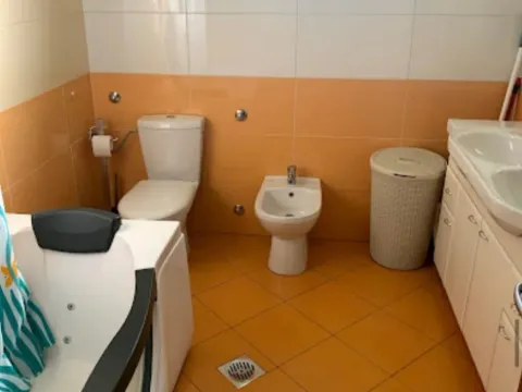 Izdavanje, kuća, 180m², Donja Gorica, Podgorica - image 7