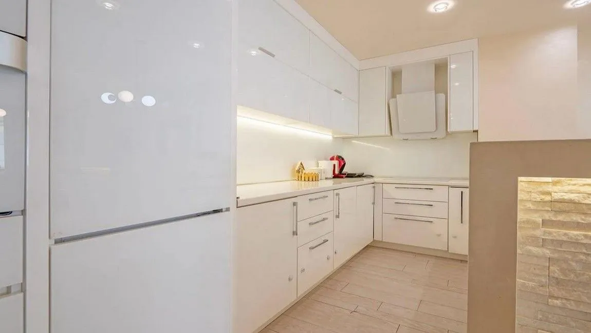Prodaja, dvosoban stan, 80m², Rozino, Budva