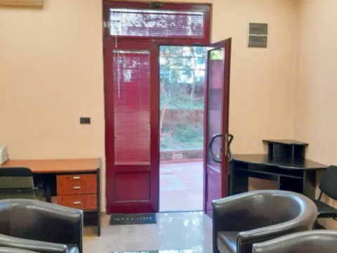 Izdavanje, poslovni prostor, 35m², Preko Morače, Podgorica - image 1