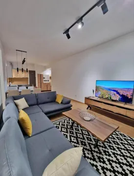 Sale, two bedroom apartment, 81m², Bečići, Budva - image 5