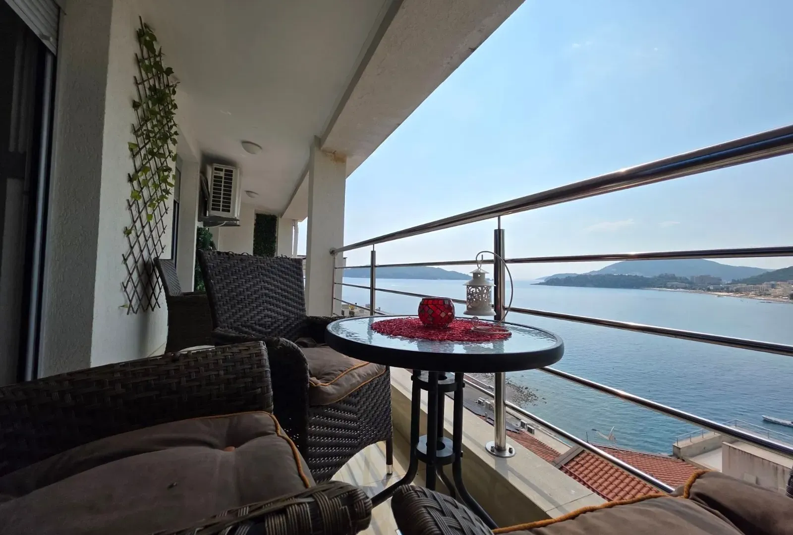 Sale, two bedroom apartment, 85m², Rafailovići, Budva