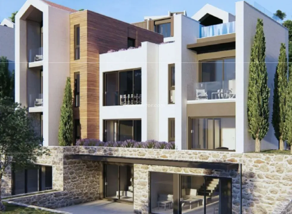 Sale, three bedroom apartment, 285m², Donja Lastva, Tivat