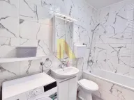 Izdavanje, trosoban stan, 69m², Bulevar Evrope, Novi Sad Sve Podlokacije - image 12