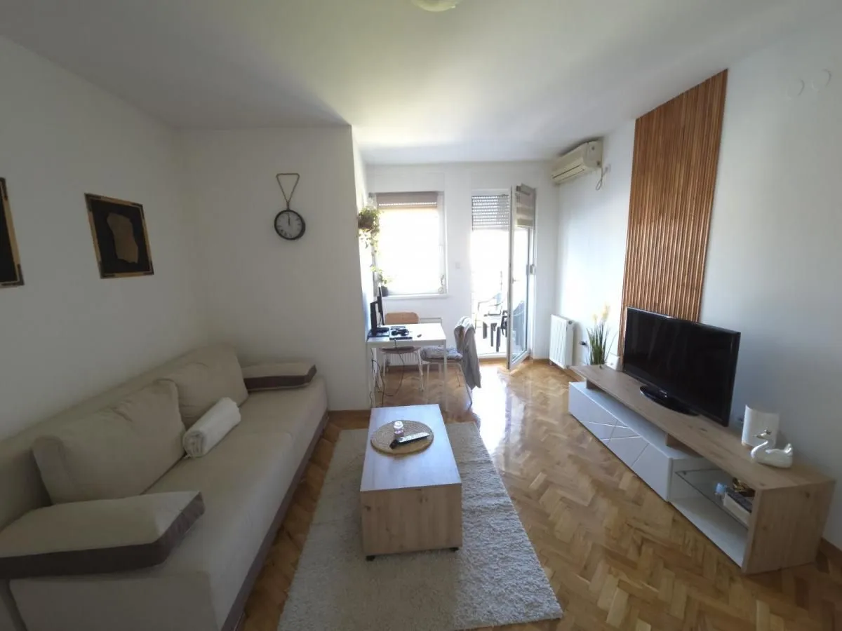 Prodaja, garsonjera, 25m², Nova Detelinara, Novi Sad Sve Podlokacije