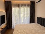 Izdavanje, dvosoban stan, 77m², Soho City, Bar - image 7