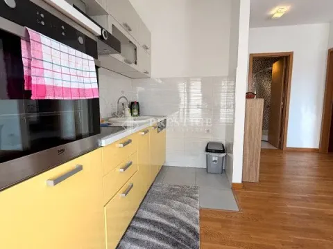 Rent, one bedroom apartment, 46m², City Kvart, Podgorica - image 5