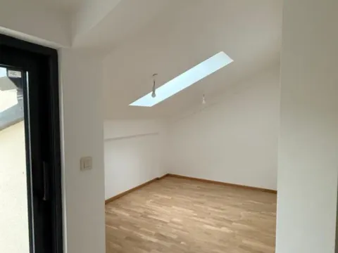 Sale, one bedroom apartment, 70m², Adok, Budva - image 3