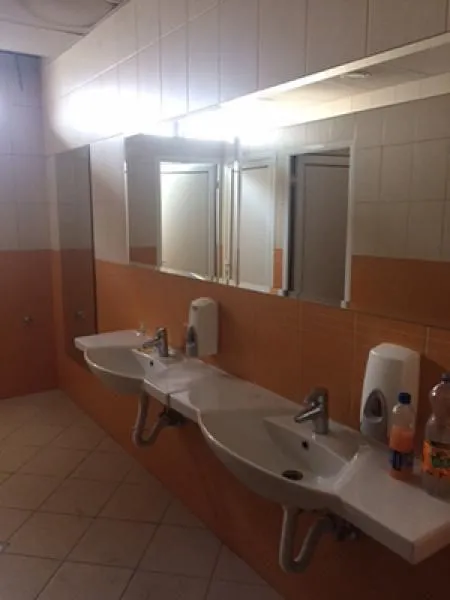 Rent, office space, 2400m², Galenika, Beograd