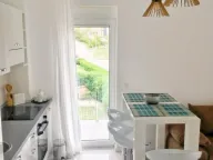 Rent, apartment, 52m², Dobrota, Kotor - image 12