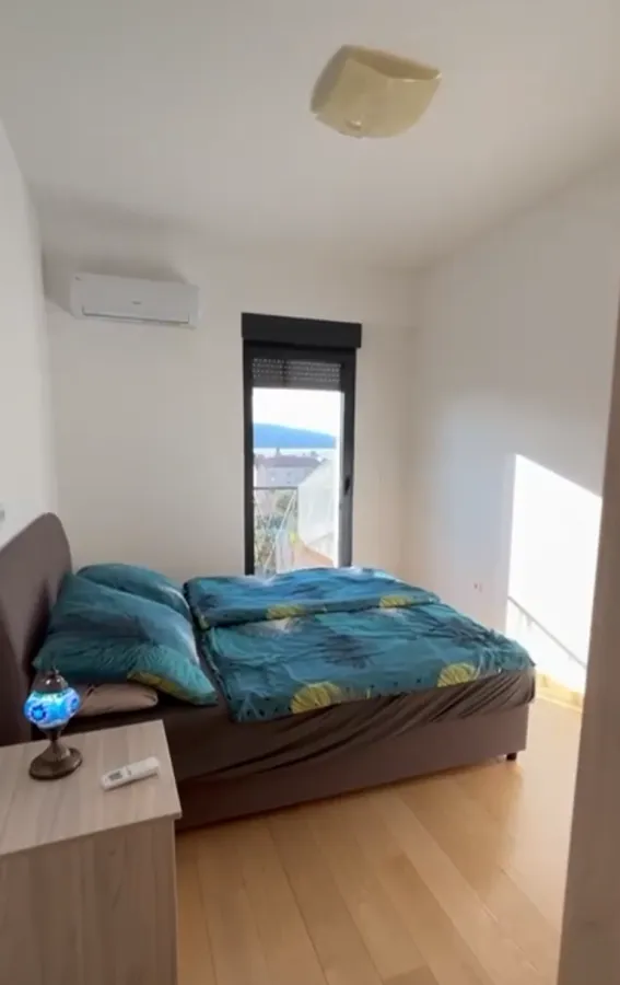 Prodaja, dvosoban stan, 64m², Tivat, Crna Gora