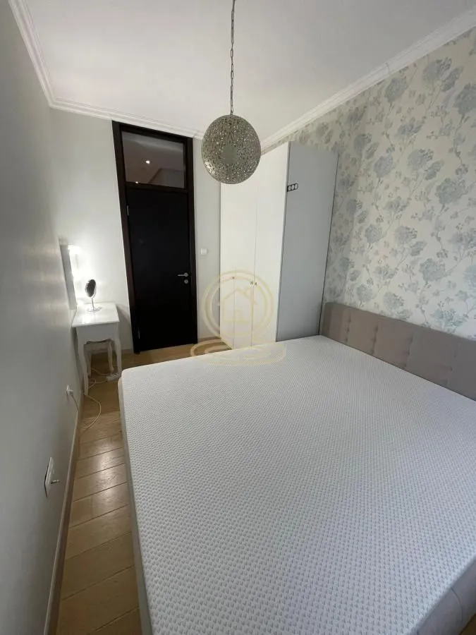 Izdavanje, trosoban stan, 105m², Liman 3, Novi Sad Sve Podlokacije