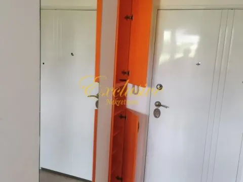 Rent, one bedroom apartment, 28m², Šumice, Beograd - image 5