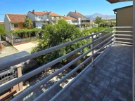 Izdavanje, dvosoban stan, 120m², Stari Aerodrom, Podgorica - image 12