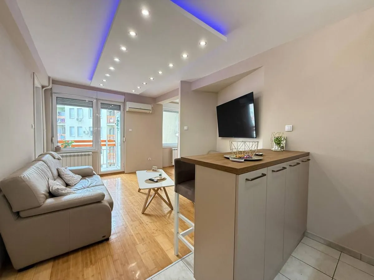 Rent, apartment, 41m², Socijalno, Novi Sad Sve Podlokacije