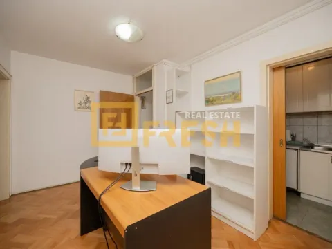 Prodaja, poslovni prostor, 87m², Preko Morače, Podgorica - image 11